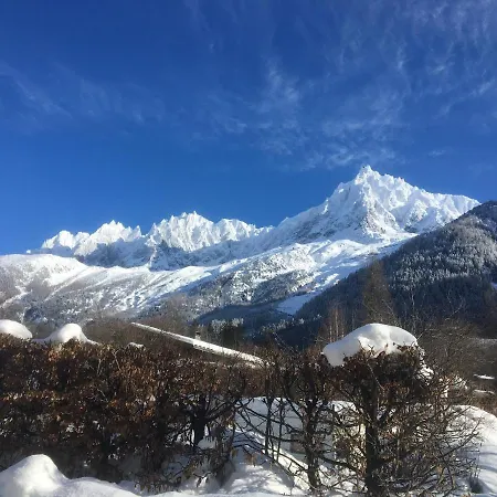 Chalet Pres Des Cimes Ski-in Ski-out Les Houches
